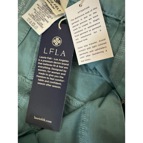 Laurie Felt Wave Crop Straight Jeans Dusty Blue Sz 6 NWT Cotton Blend Stretch - Picture 12 of 13